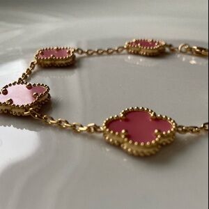 🔥 Clover Motif Bracelet S925 Silver Pink Shell - Symbol of Luck & Elegance